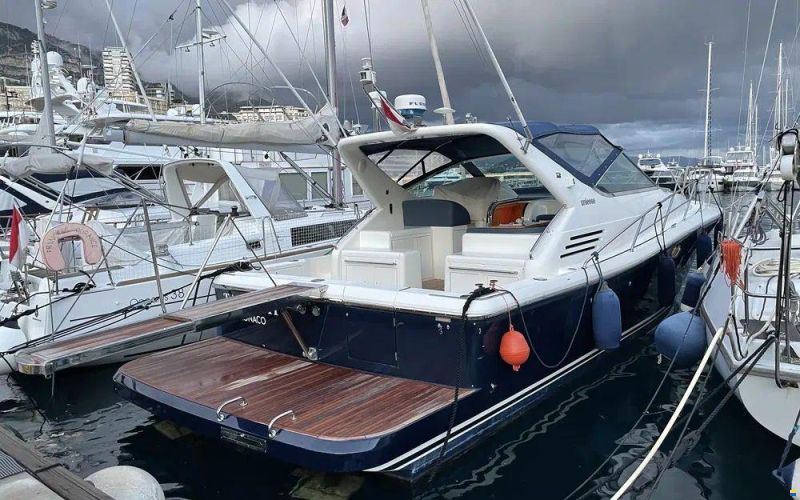 Uniesse 42 Open