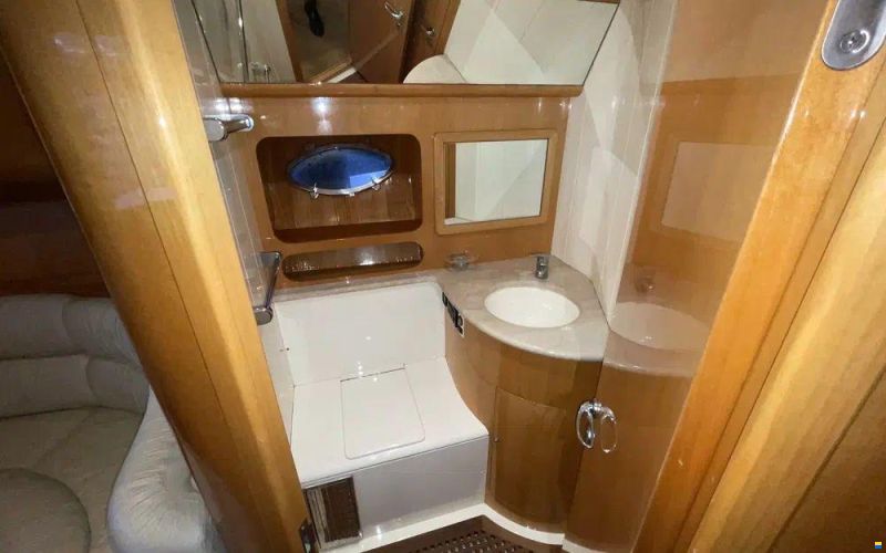Uniesse 42 Open