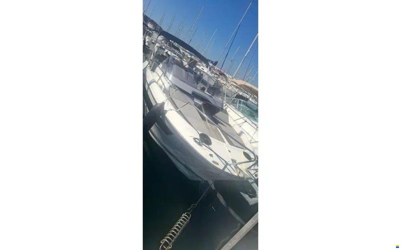 Jeanneau Cap Camarat 9.0 WA