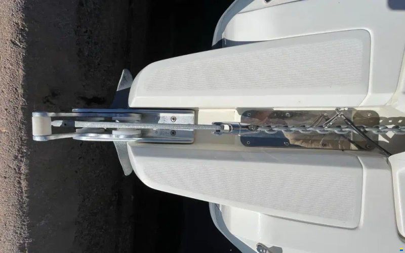 Capelli Tempest 775