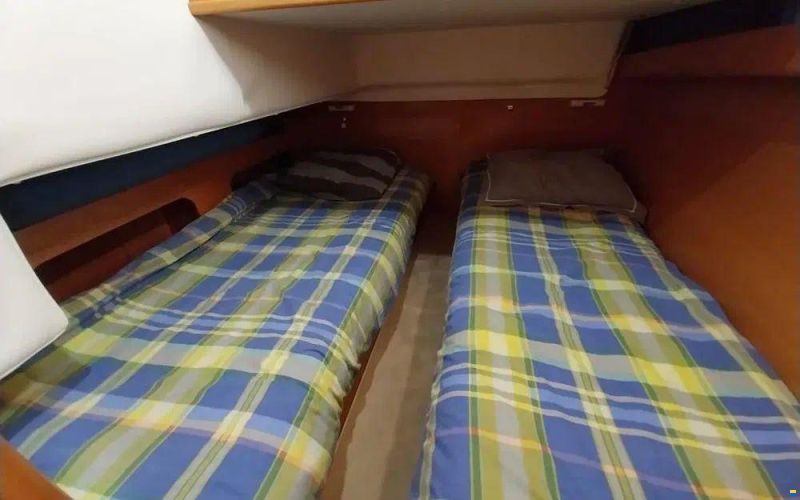 Beneteau Antares 10.80