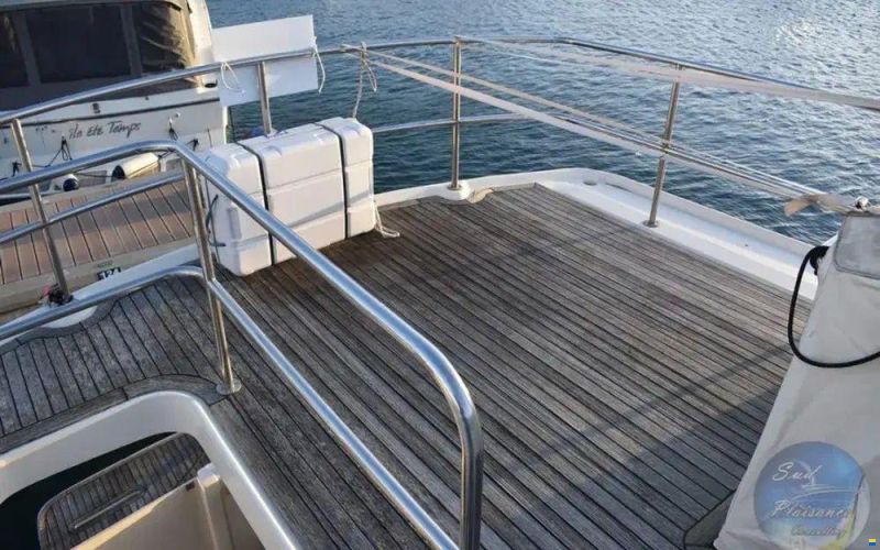 Mainship 400 Expedition
