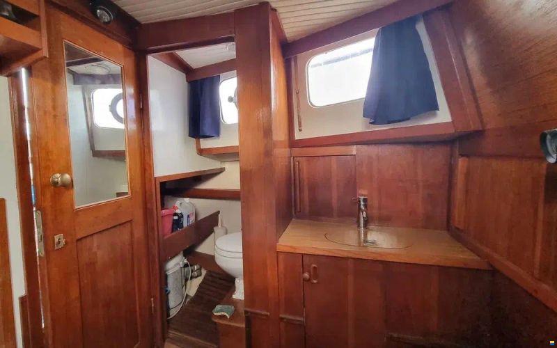 Siltala Yachts Nauticat 33
