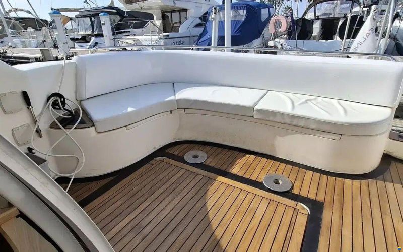 Sealine 360