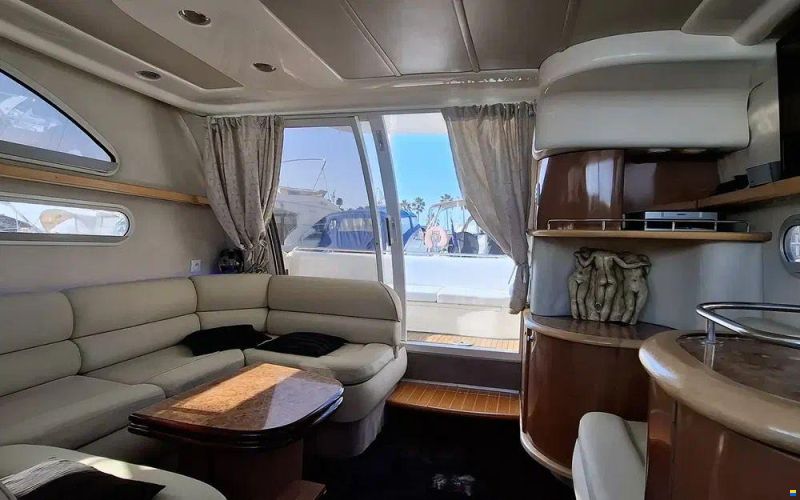 Sealine 360