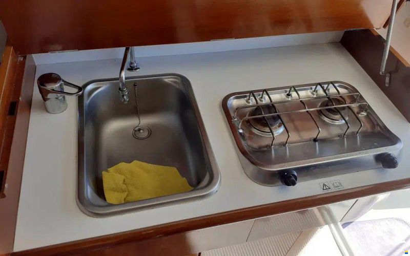 Beneteau Antares 760