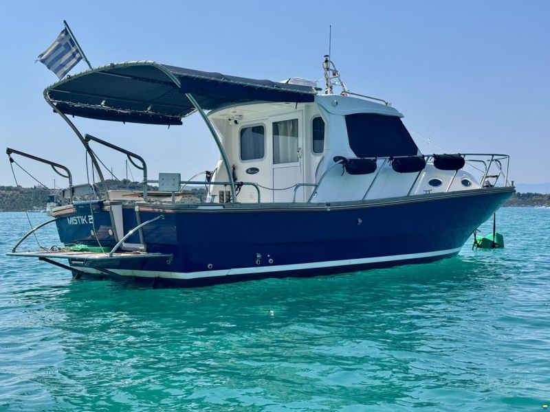 Saronic 880V Cruiser
