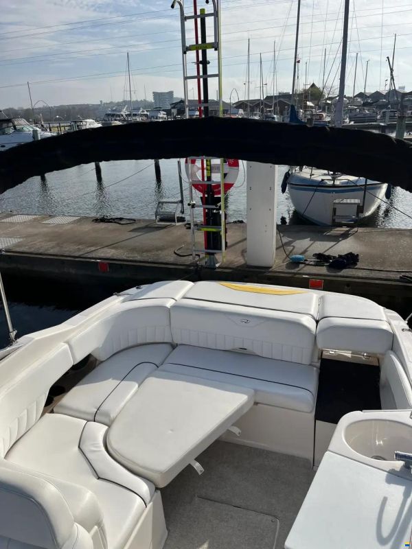 Regal 2650 LCS