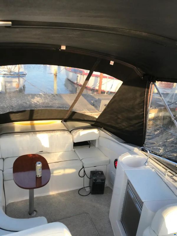 Regal 2650 LCS