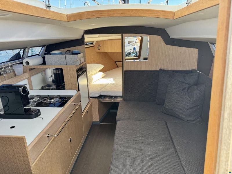 Bavaria 707