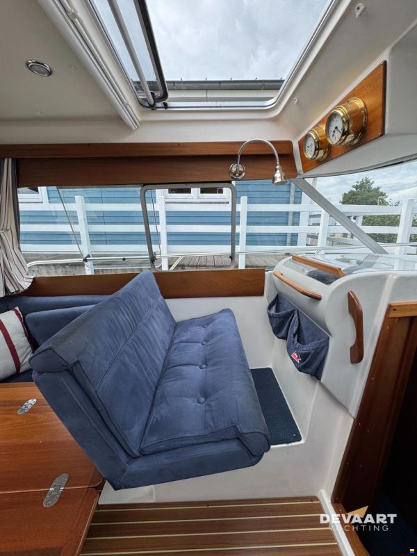 Nimbus 320 Coupe