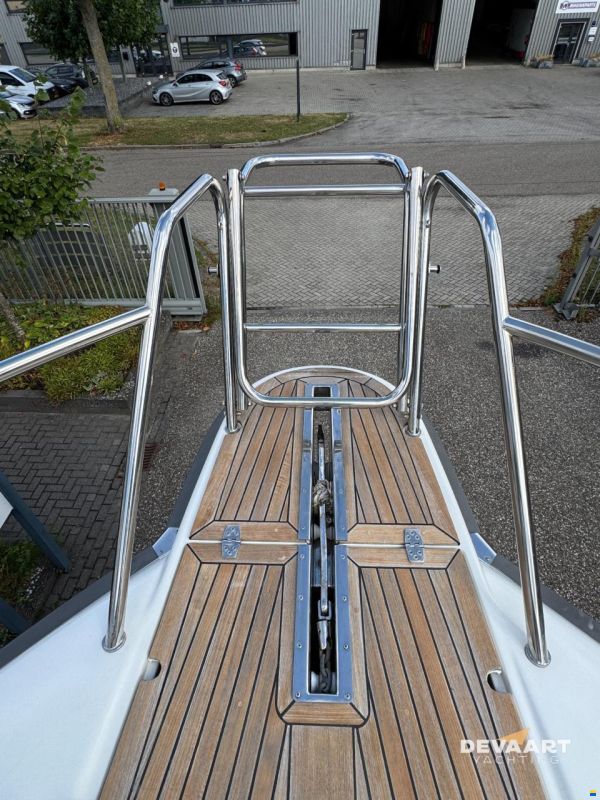 Nimbus 42 Nova