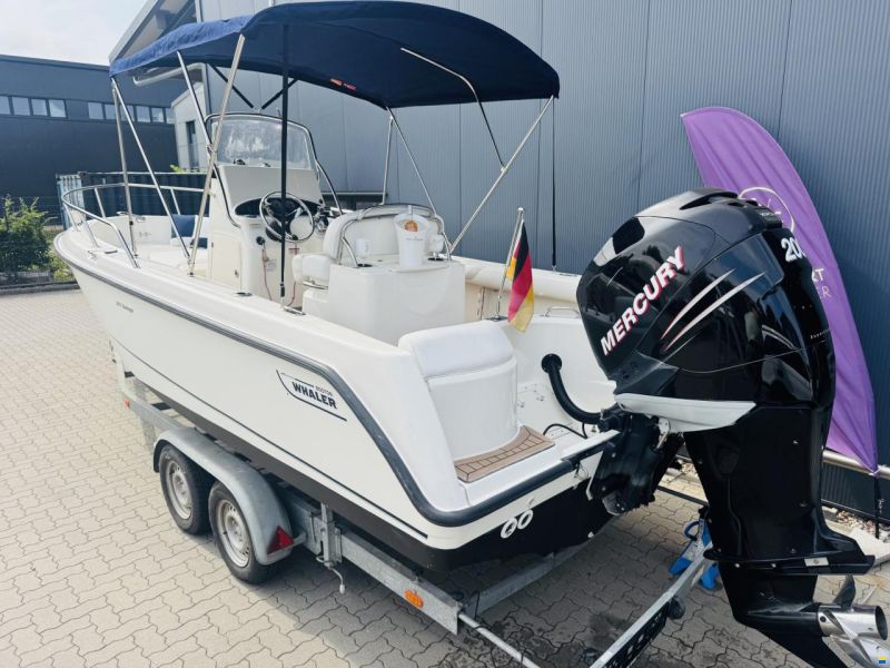 Boston Whaler 21 Outrage