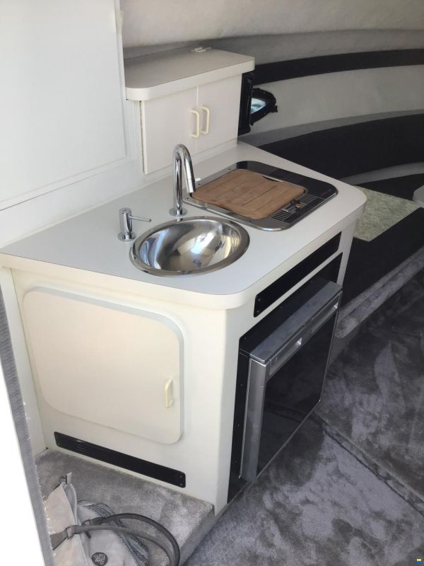 Glastron GS 249