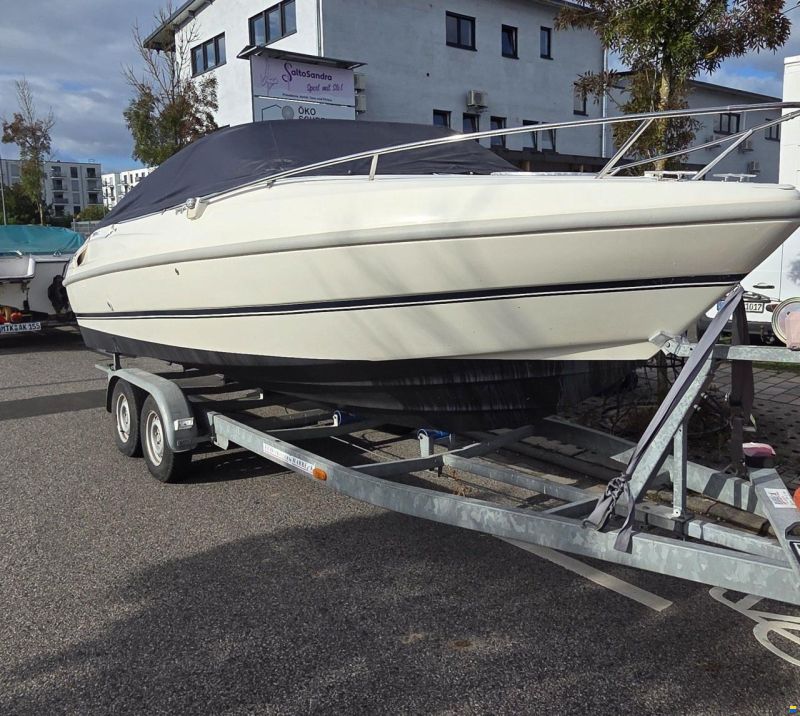 Cranchi ECLIPSE MIT TRAILER, DAYCUISER/