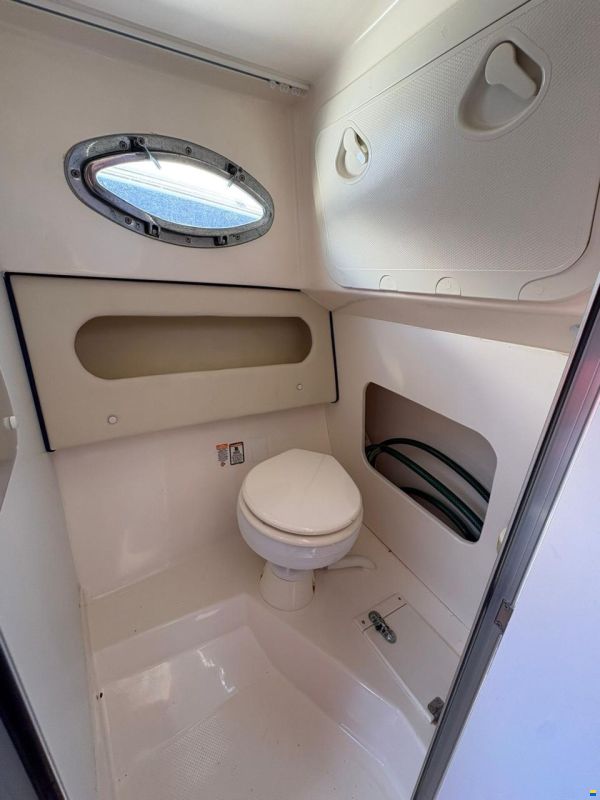 Saver 22 CABIN FISHER