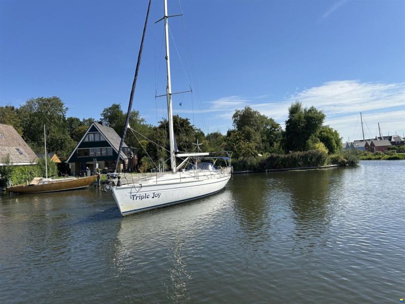 Bavaria 49