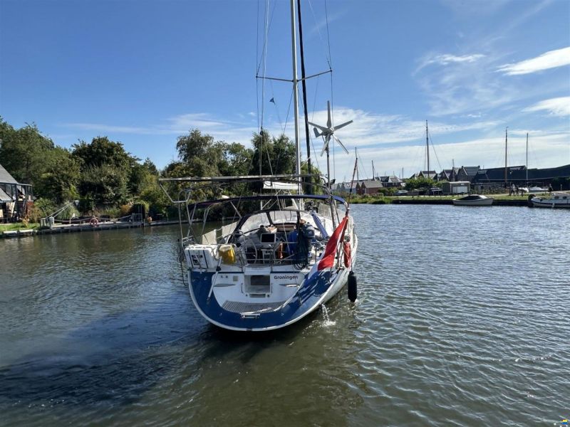 Bavaria 49