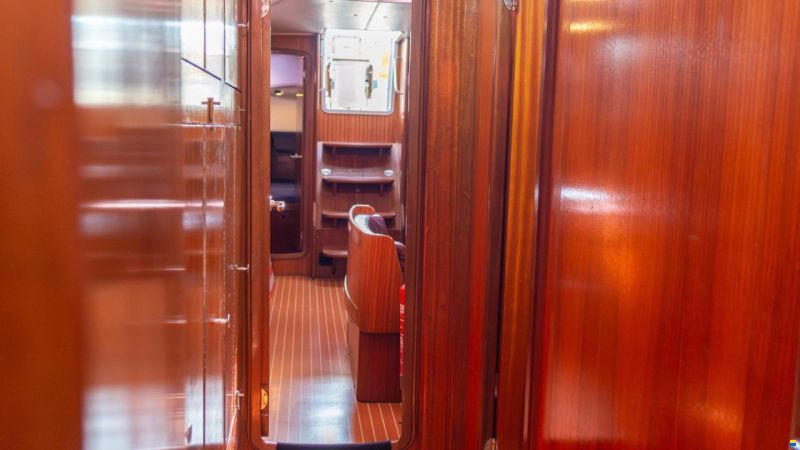 Bavaria 49