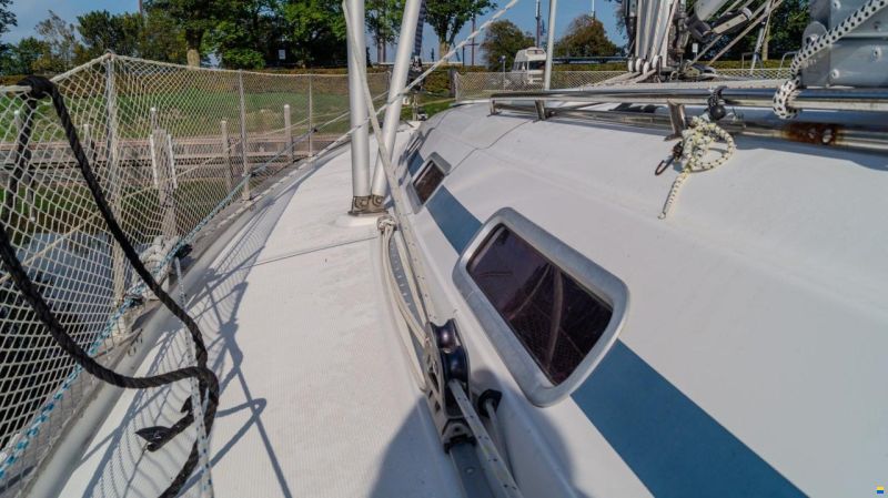 Bavaria 49