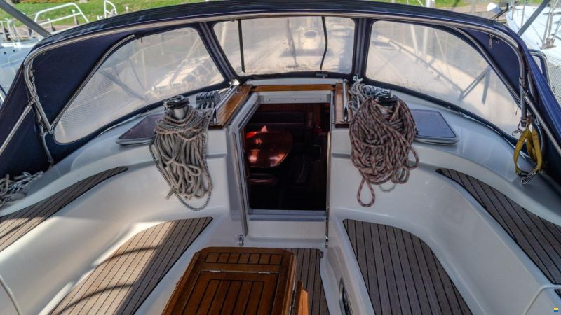 Bavaria 49