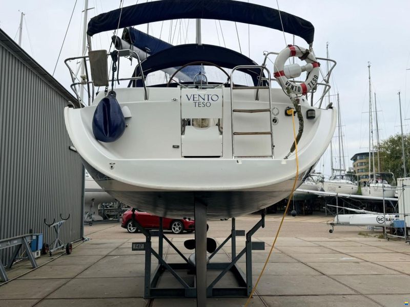 Beneteau Oceanis 411