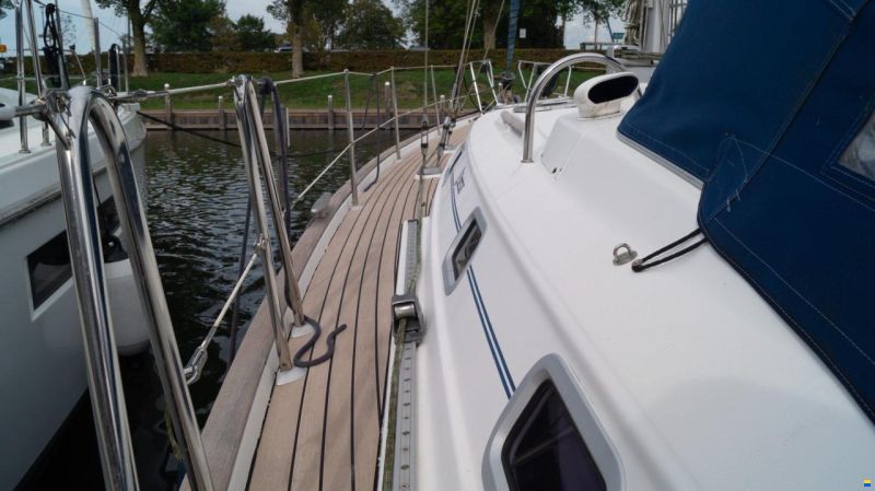 Beneteau Oceanis 411