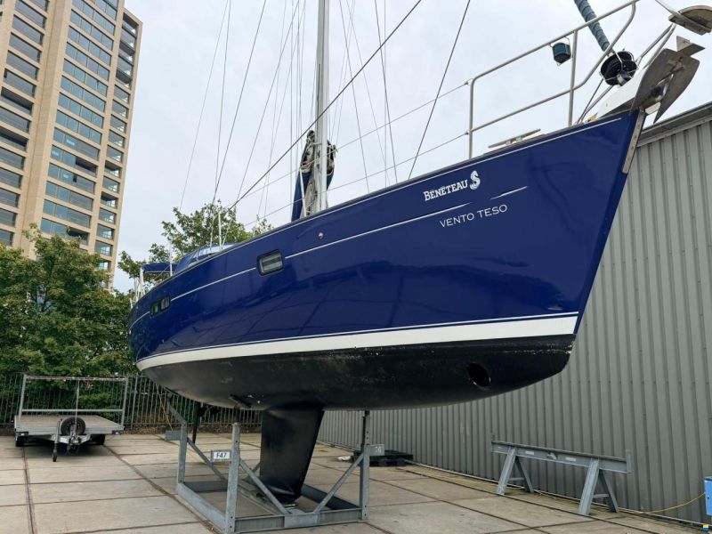 Beneteau Oceanis 411