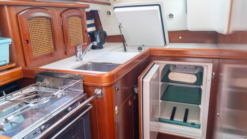 Beneteau Oceanis 411