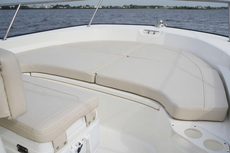 Boston Whaler 190 Montauk