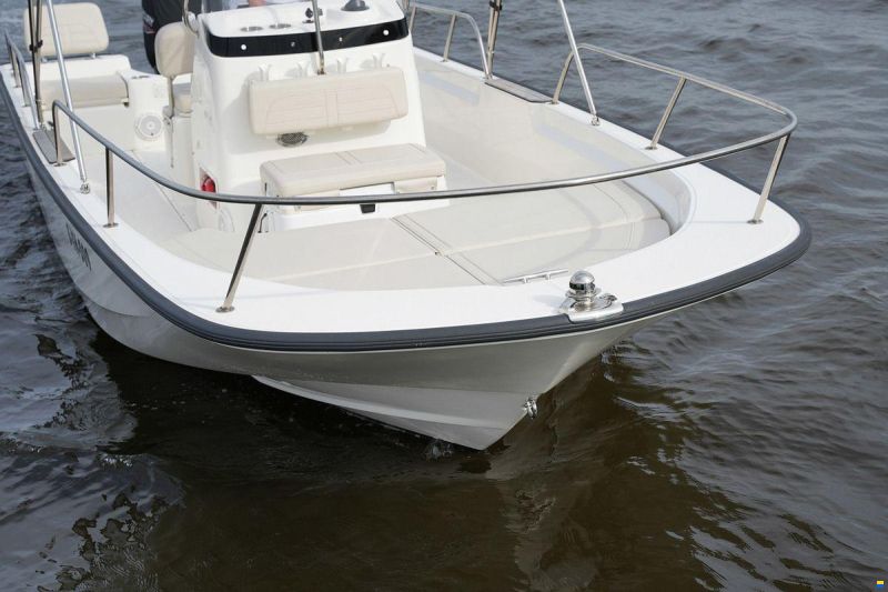 Boston Whaler 190 Montauk