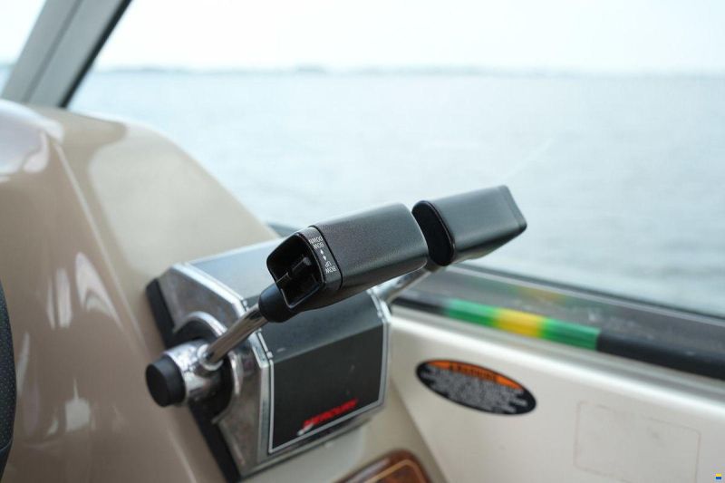 Maxum 3300 SCR