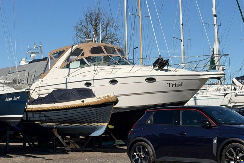 Maxum 3300 SCR