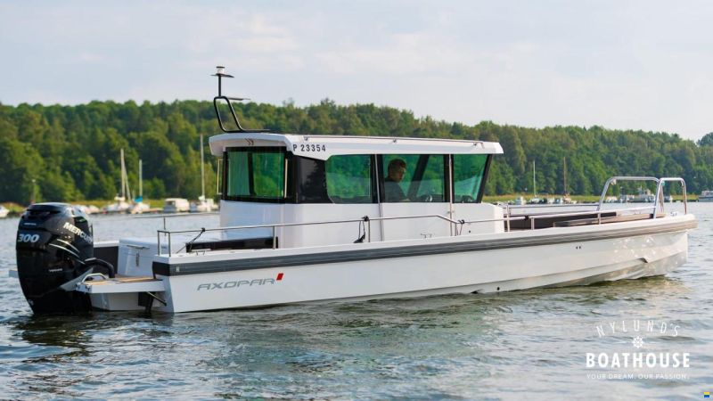 Axopar 28 AC