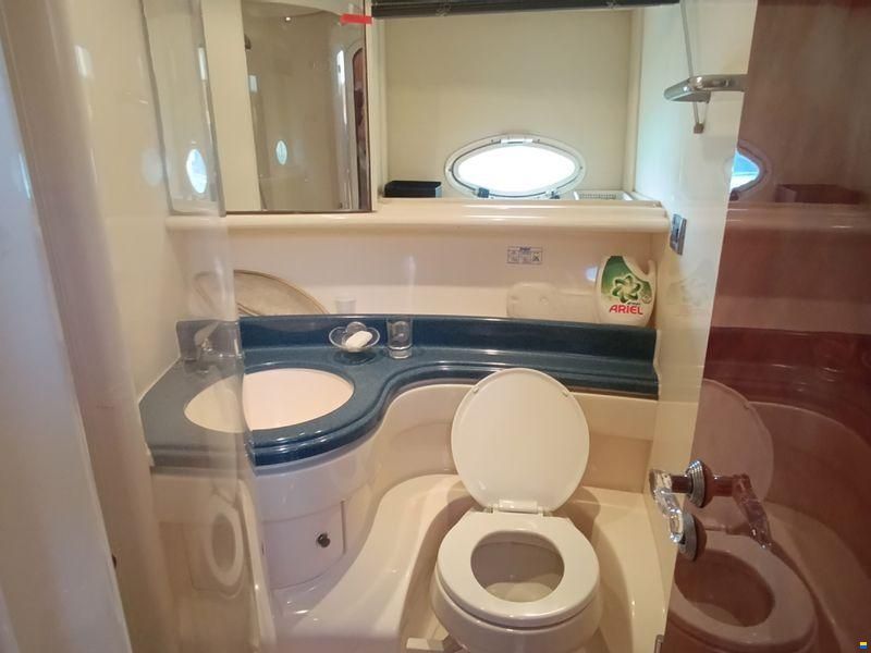 Azimut 46
