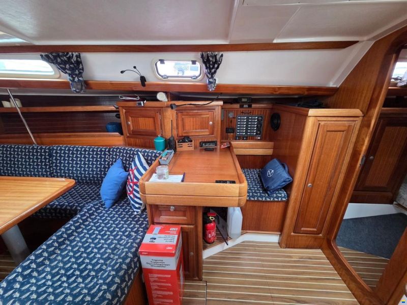 Dufour 38 Classic