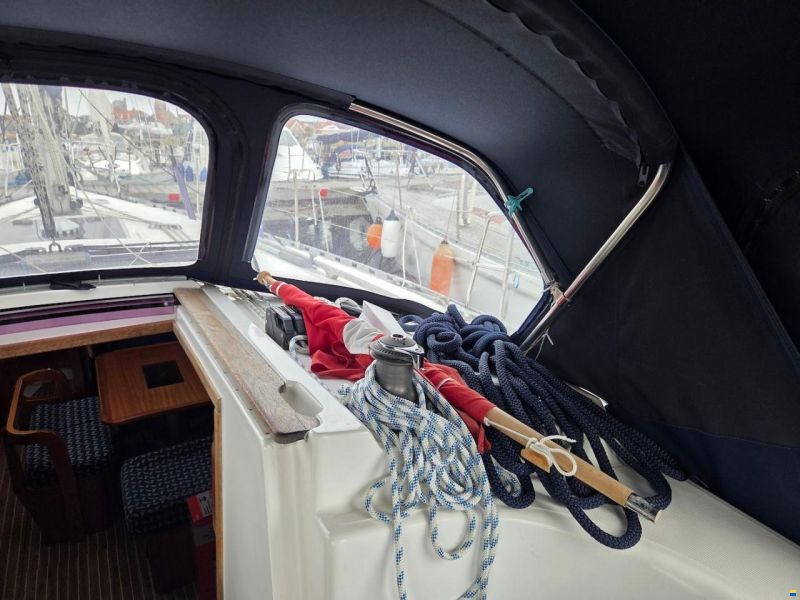Dufour 38 Classic