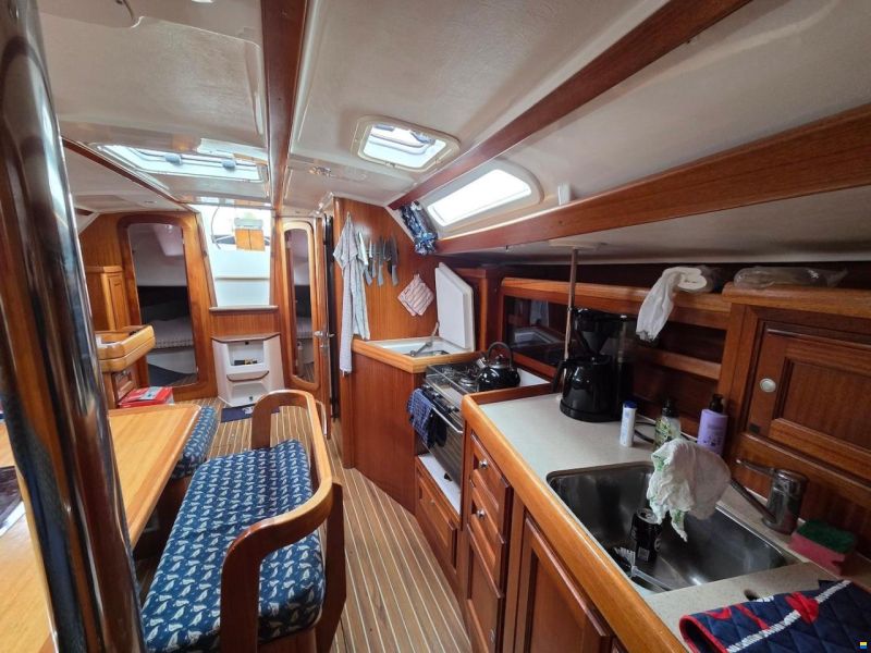 Dufour 38 Classic