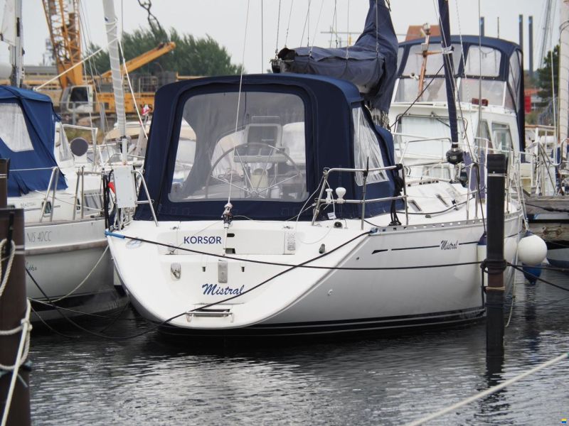 Dufour 38 Classic