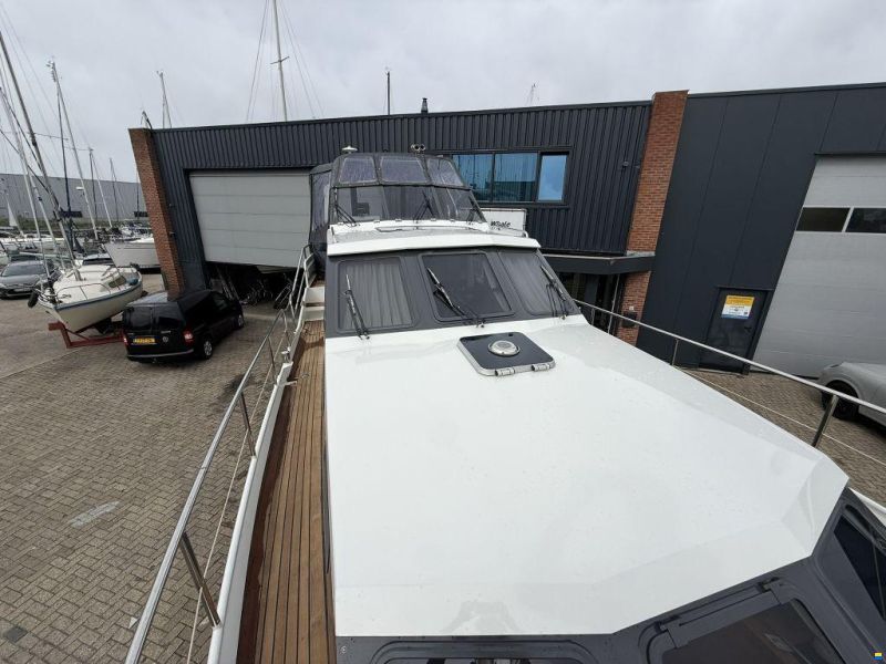 Linssen 382 SCX