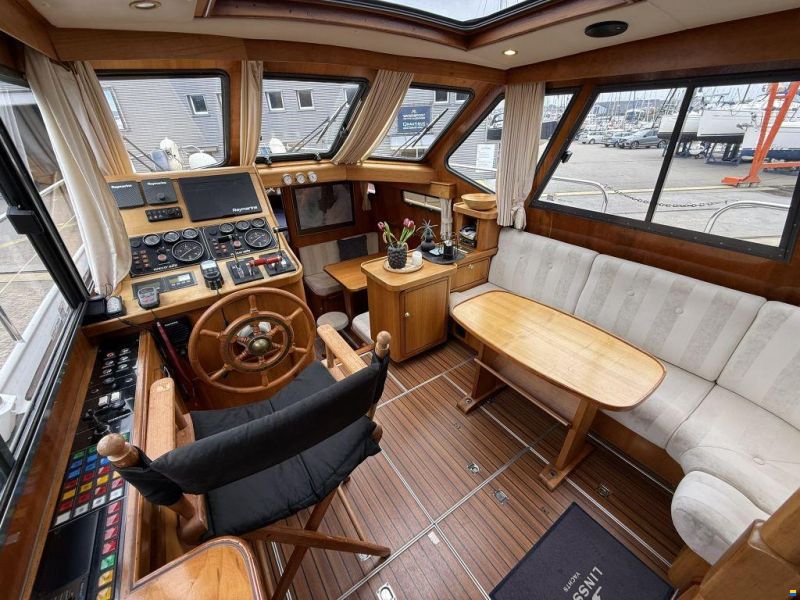 Linssen 382 SCX