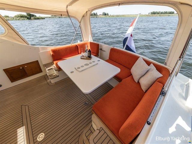 Vedette 10.30 Cabin