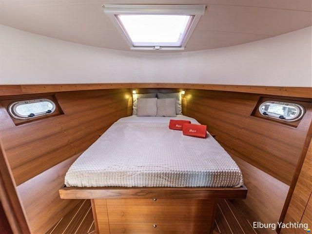 Vedette 10.30 Cabin