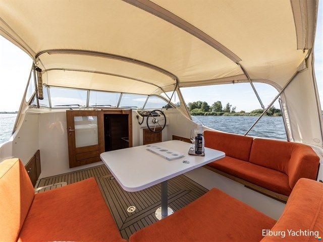 Vedette 10.30 Cabin