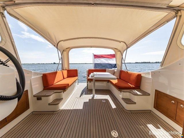 Vedette 10.30 Cabin