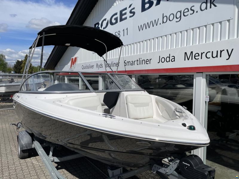 Regal 1900 ES med 200 hk Volvo Penta V6 og Bre