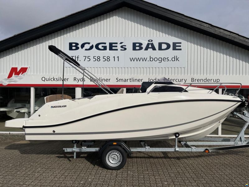 Quicksilver Activ 555 Cabin med 100 hk M