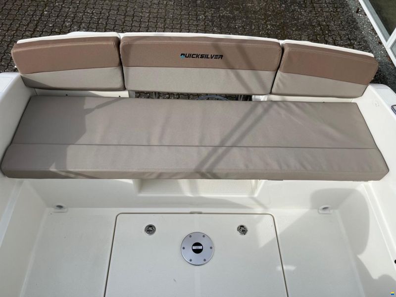 Quicksilver Activ 555 Cabin med 100 hk M