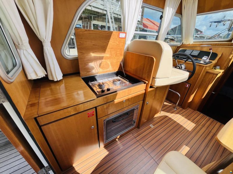 Linssen Grand Sturdy 29.9 Sedan