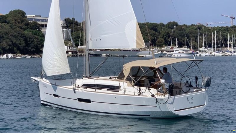 Dufour 382 Grand Large